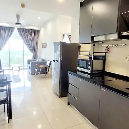 Hostahome Suites At Encorp Marina, Mins To Legoland Malaysia Nusajaya  Room photo